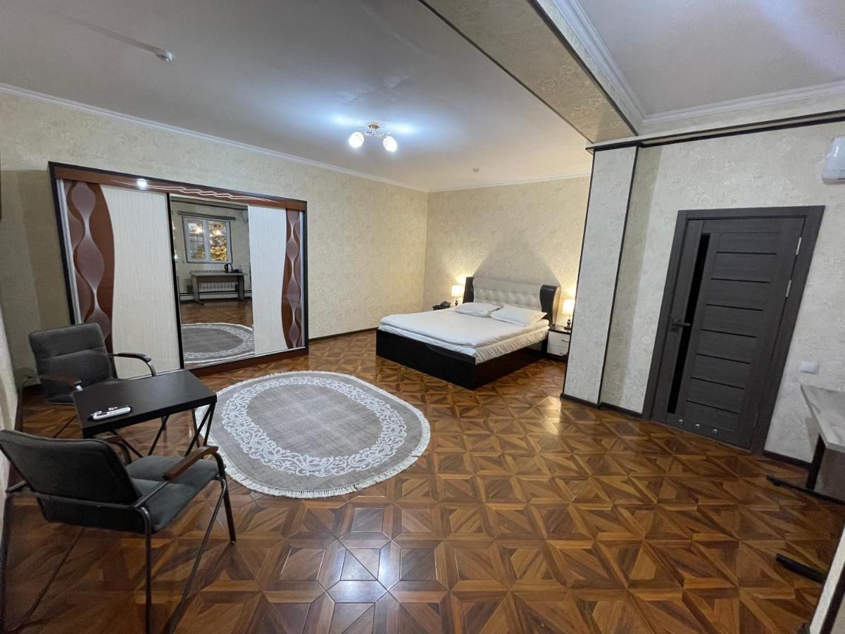 Yantai Hotel Tachkent Extérieur photo