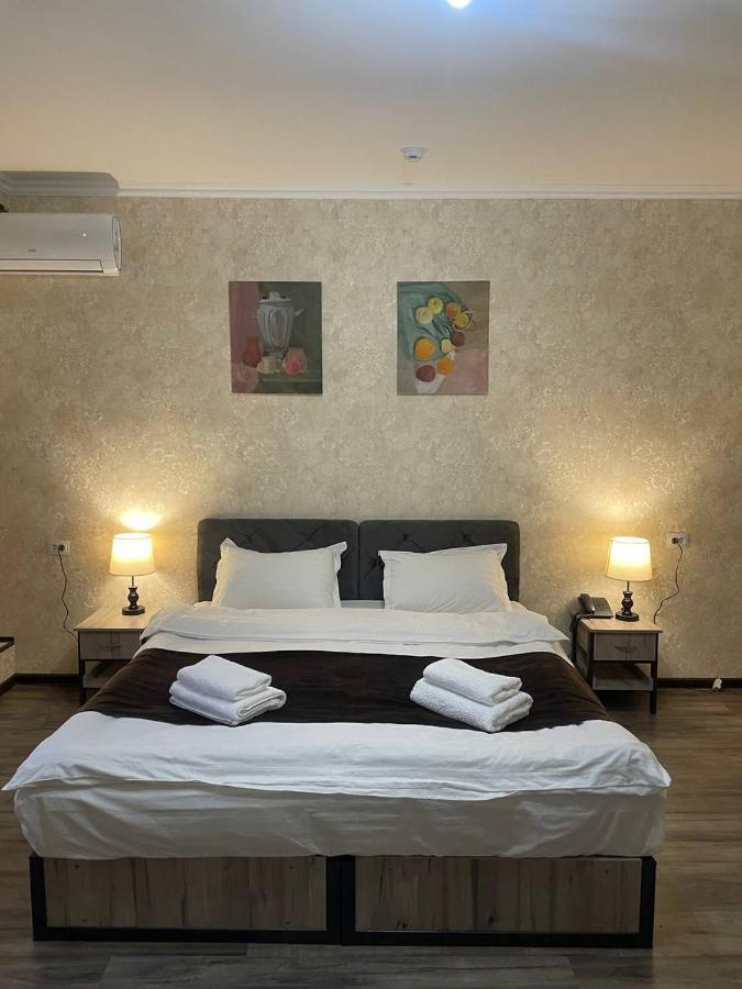 Yantai Hotel Tachkent Extérieur photo