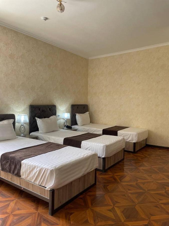Yantai Hotel Tachkent Extérieur photo